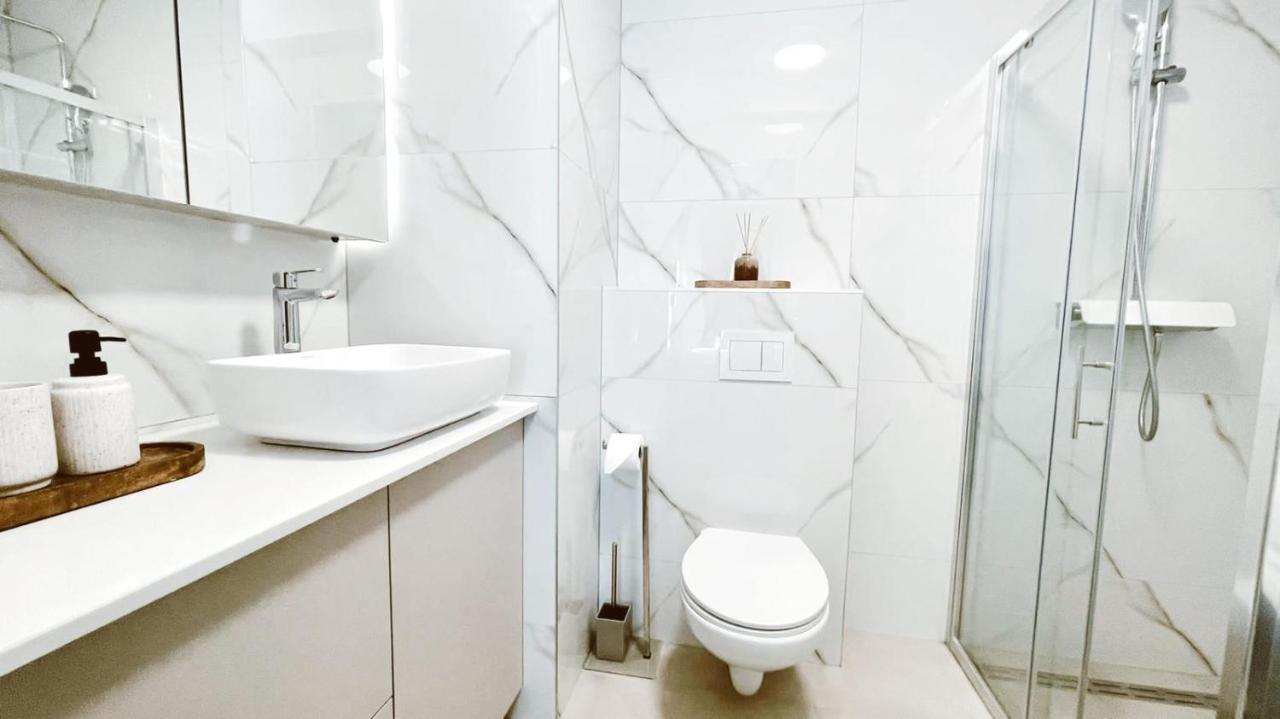 Apartment In Central Dubrovnik With Private Parking Ngoại thất bức ảnh